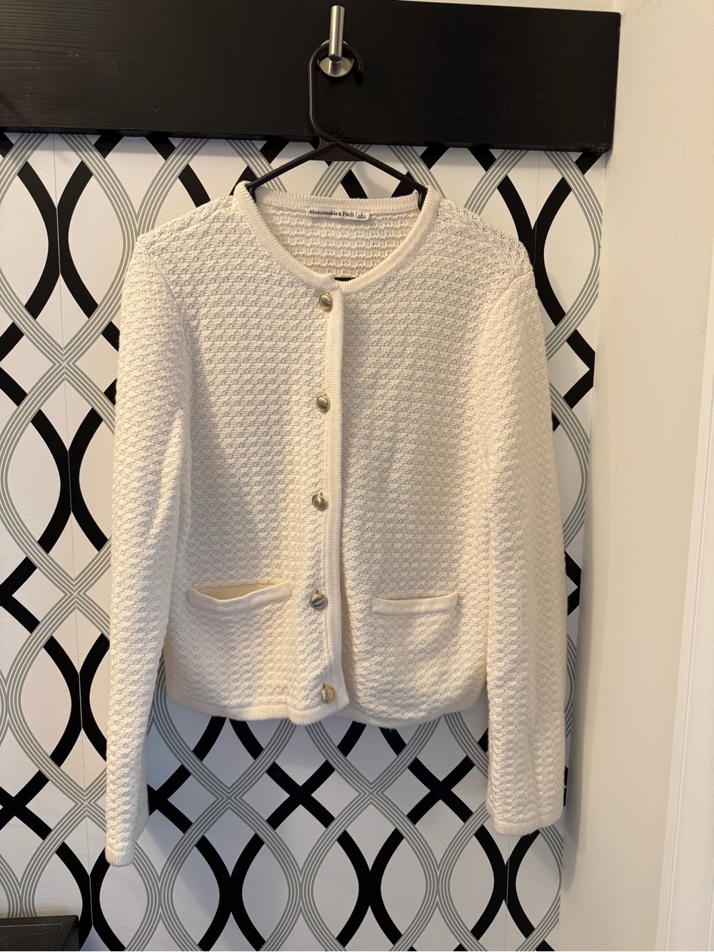 Abercrombie & Fitch Cream Button-Front Textured Knit Cardigan